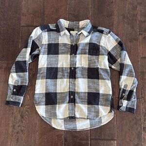 Womens American Eagle Black and Icory Plaid Boyfriend Flannel Shirt XXS
